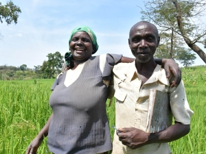 Congalese refugee couple who are farmers in Uganda