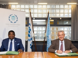 UN High Commissioner for Refugees, Filippo Grandi signs a Memo of Understanding with the Secretary General of the of the Inter-Parliamentary Union, Martin Chungong