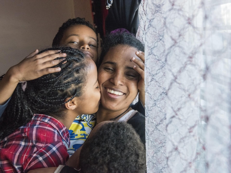 Family reunited after kids who crossed desert were captured in Libya