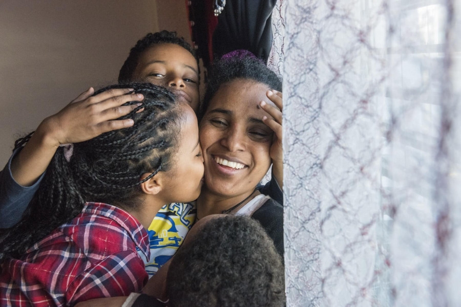 Family reunited after kids who crossed desert were captured in Libya