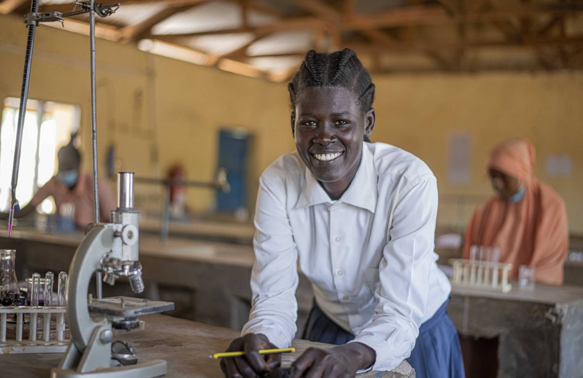 Nyater a refugee from South Sudan studying in the laboratory